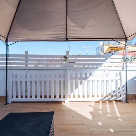 Homeyseville-Lovely Duplex At Santa Cruz 10 Pax, Parking Optional المظهر الخارجي الصورة