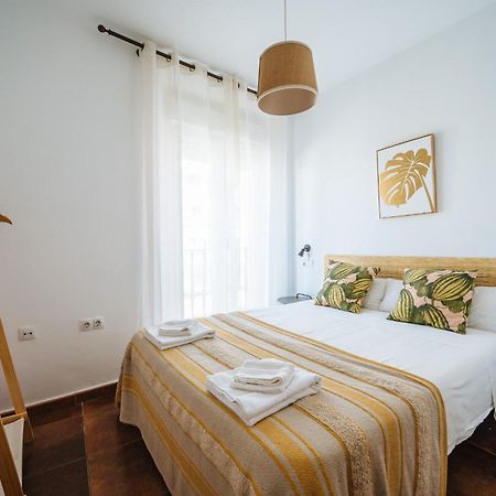 Homeyseville-Lovely Duplex At Santa Cruz 10 Pax, Parking Optional المظهر الخارجي الصورة